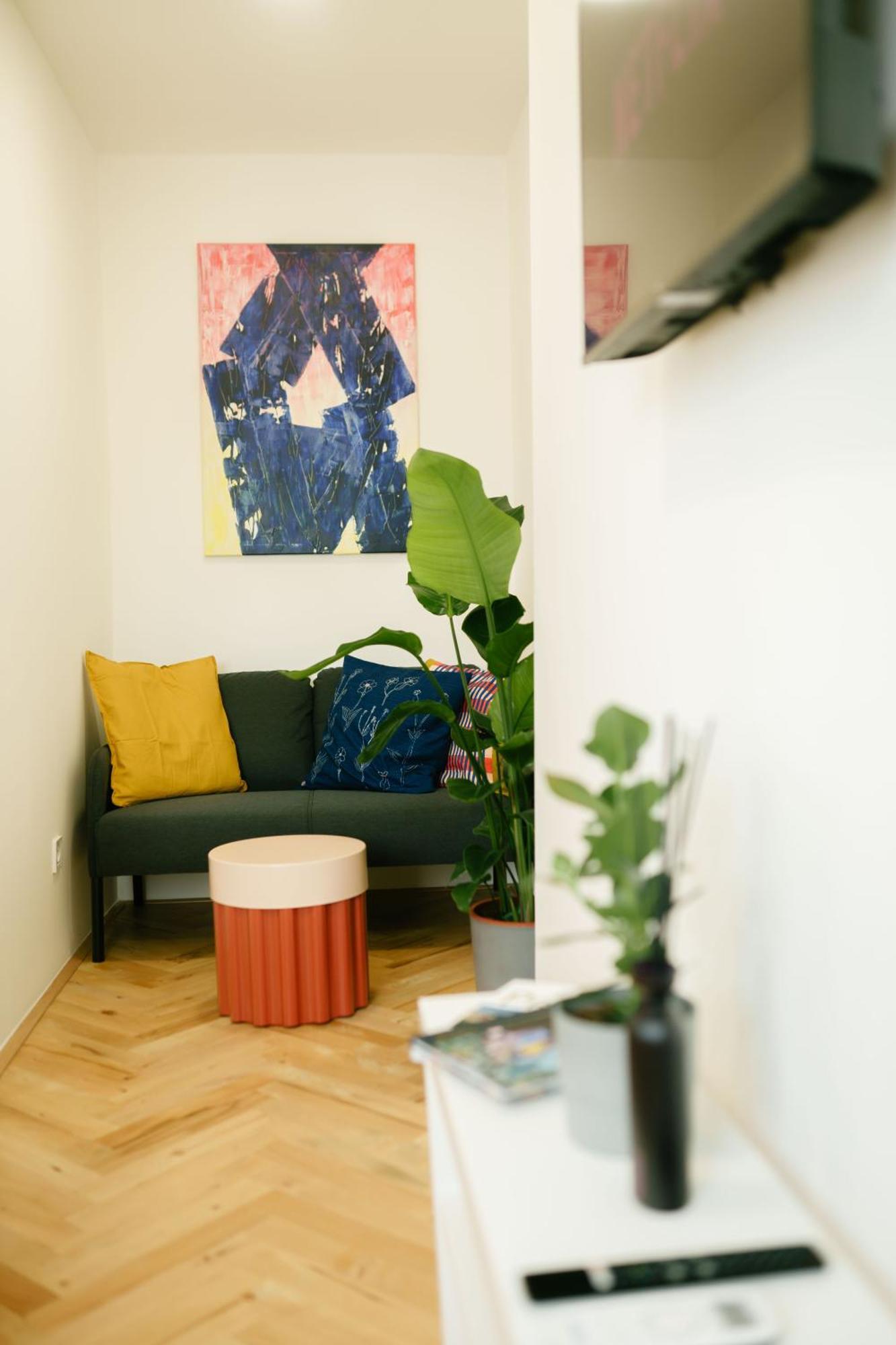 Apartament Godiland *